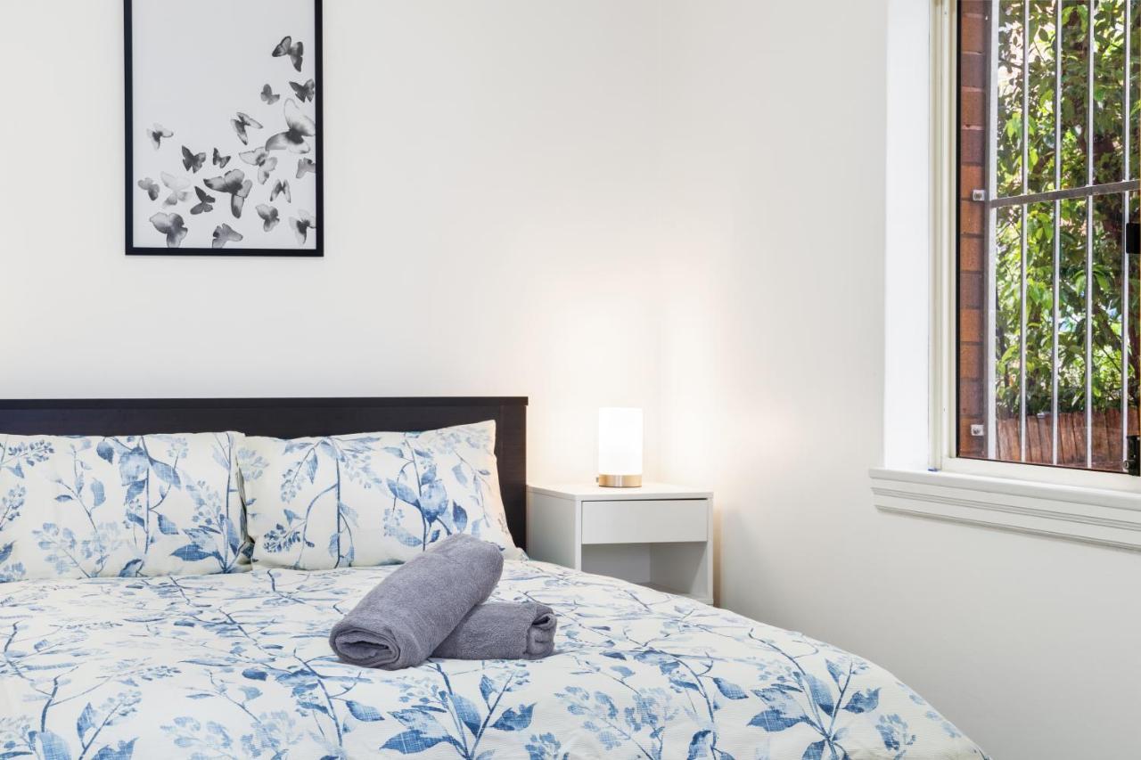 Burwood New 2 Bedroom 2 Bathroom Apartment 시드니 외부 사진